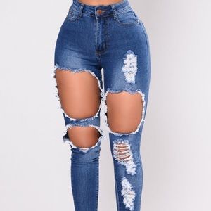 FASHION NOVA distressed jeans